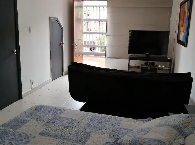 Greco Apartaestudios Cerca Al Can Clinica Colombia Salitre